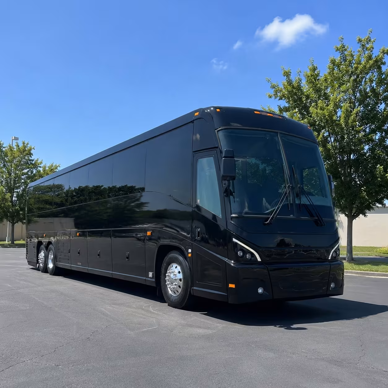 dayton charter buses for airport transfers and long distance travel