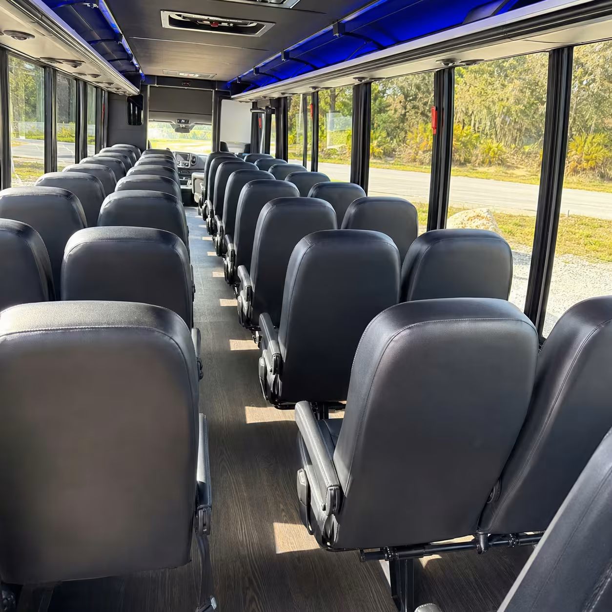 dayton hotel to airport minibus rentals with multi stop pickups