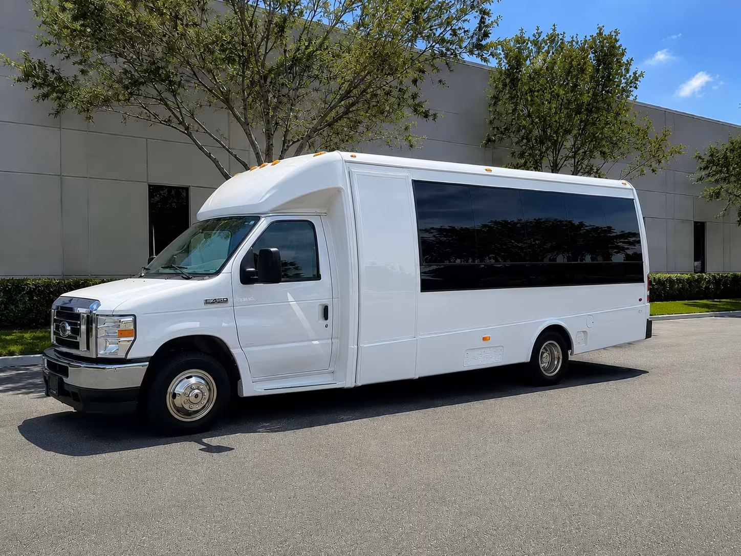dayton prom homecoming bus rentals