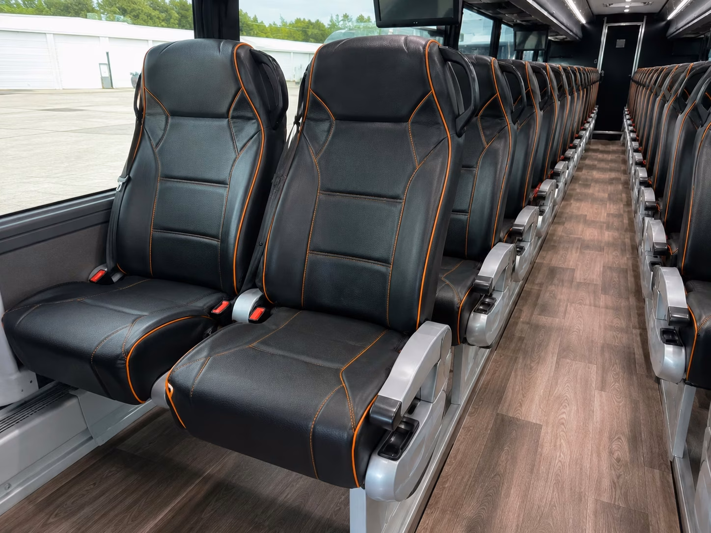wedding bus rentals in dayton