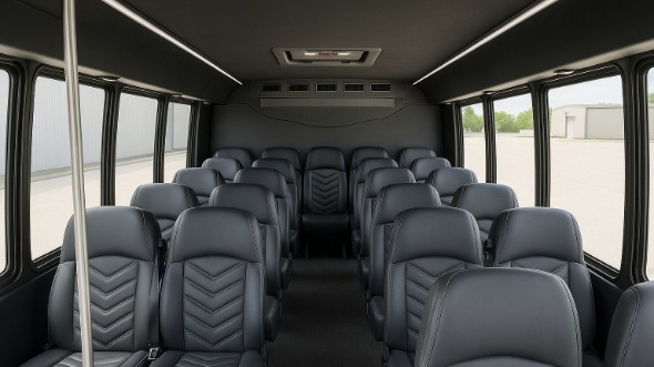 dayton 15 passenger minibus rental